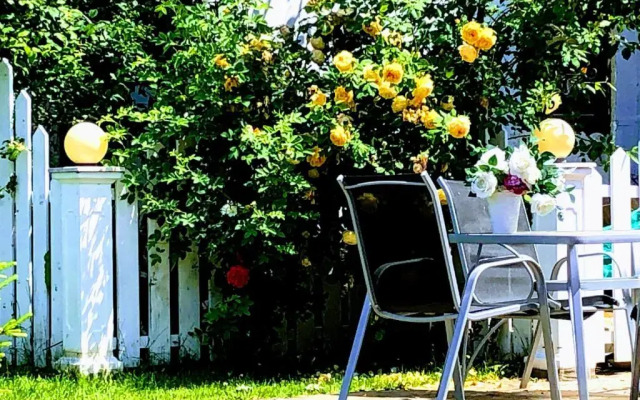 Red House Family Hotel