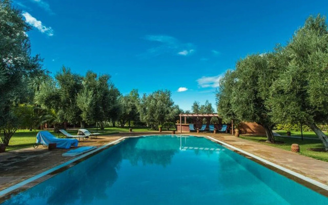 Villa les Oliviers 2 Bedrooms - A Setting of Tranquility