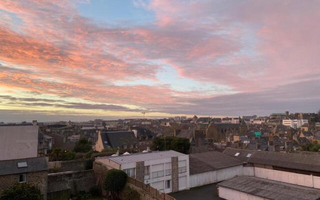 Appartement quartier calme. Proche Port et plages.