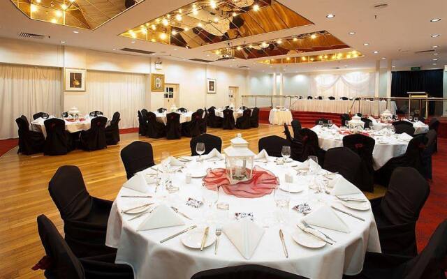 Mercure Maitland Monte Pio