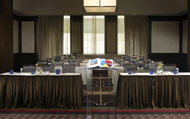 Le Meridien Arlington