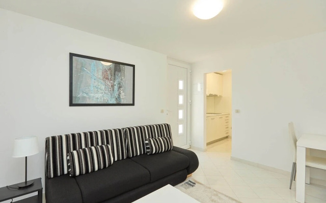 Hedera Estate, Villa Hedera III