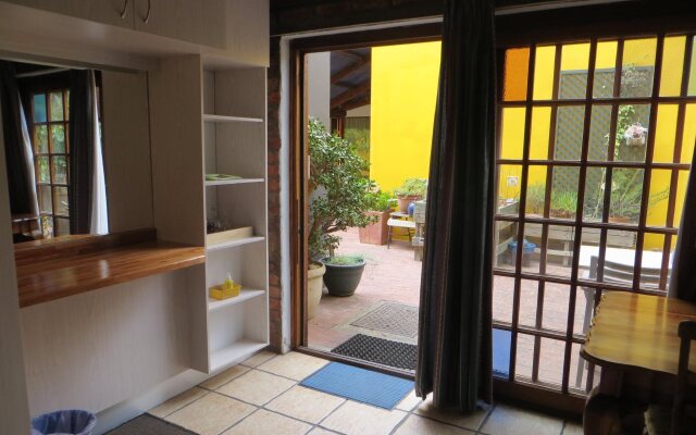 Lourens River Guesthouse B&B