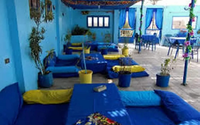 Oasis Hotel