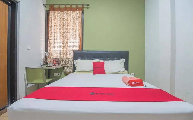 RedDoorz Syariah near Krida Nusantara