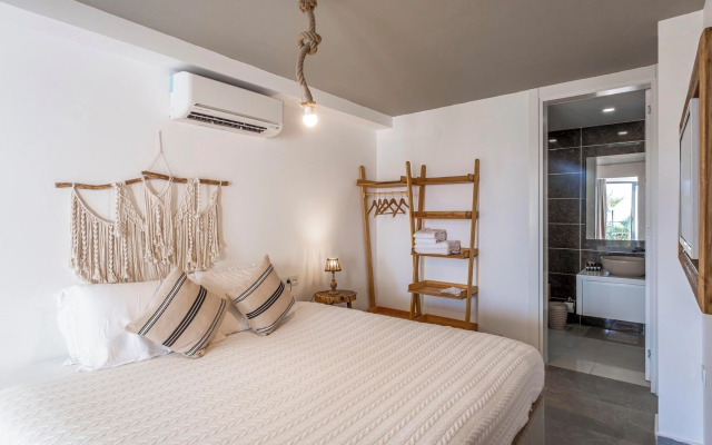 La Brezza Beach & Hotel Yalikavak