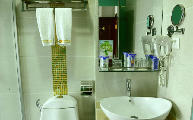 Xinghe Taixiang Hotel (Zhanqian Road Branch)