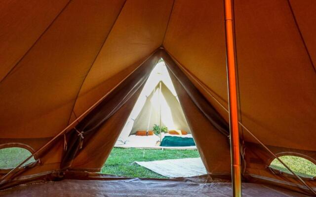 Pop-up glamping - Buurvrouws' Belltentje 2-4 pers