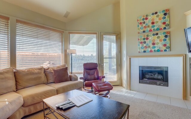 River Ridge 416ab 3 Bedroom Condo by RedAwning