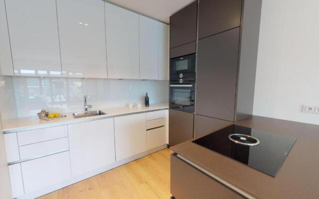 White Pearl Apartment 3.03