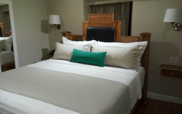 The Oasis Resort - All Inclusive