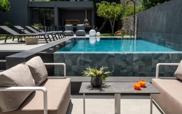 Aqua Villa 2