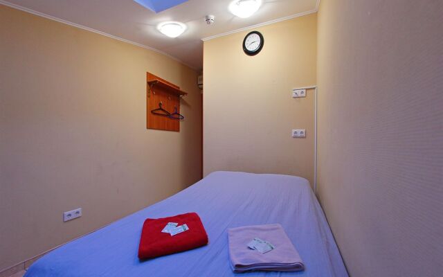 Samsonov Hotel Ligovskiy 48