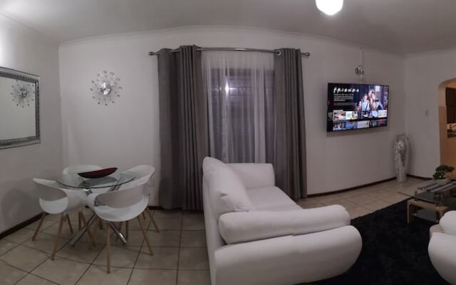 TwinnPalms Accommodation