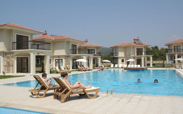 Orka Twin Villas