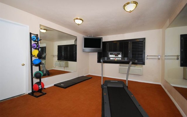 Quality Inn & Suites, Thousand Oaks