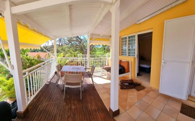 Loue F3 Vue Sur Mer Dans Propriete Privee
