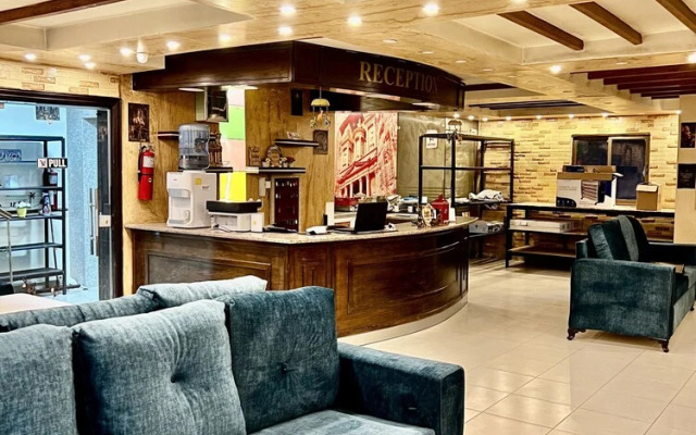 Raqeem Hostel