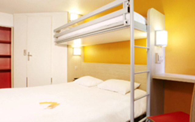 Première Classe Valenciennes Ouest - Petite Forêt