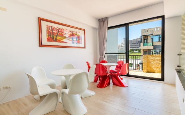 Penghu Water Reflection