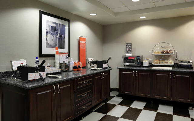 Hampton Inn & Suites Hermosa Beach