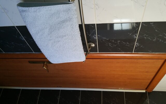 Apartment "sunny" Near the Center and Beach