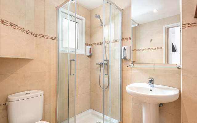 Hostal Jume - Urban Rooms