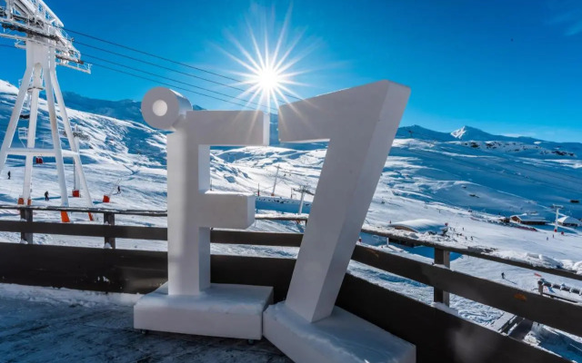 Hôtel Fahrenheit Seven Val Thorens