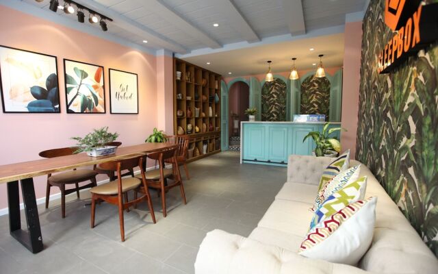 Sleepbox Hostel Phu Quoc