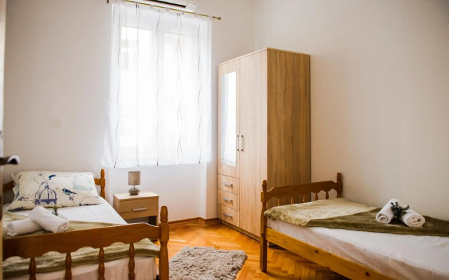Dundo Baldo Apartment
