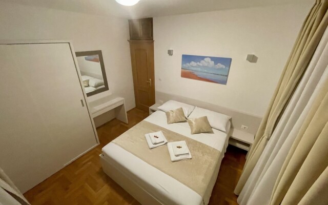 B&B L.D