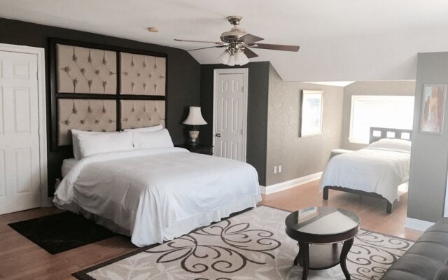 NOLA Grand Canal Hotel