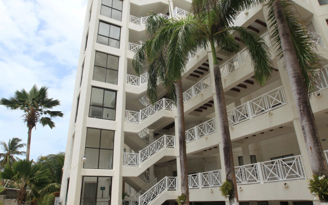Hospedaje Solymar Edificio Bay Point Apto 703