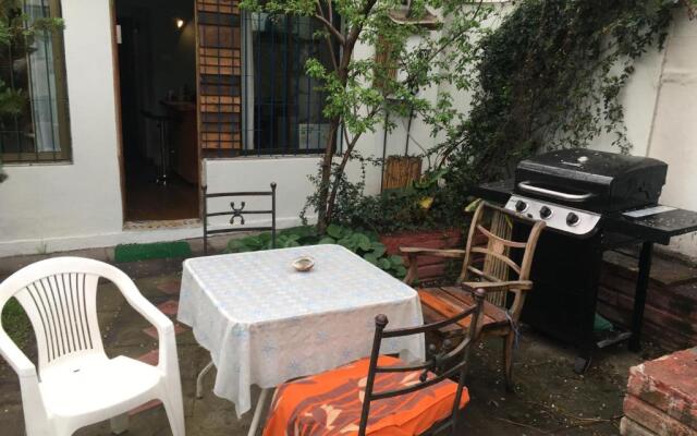 El Pillan "Travelers" House