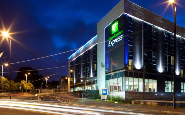 Holiday Inn Express Hamilton, an IHG Hotel