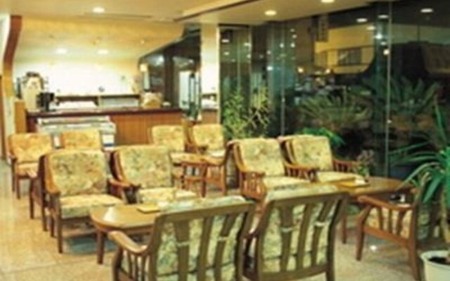 Hotel Grand Toya