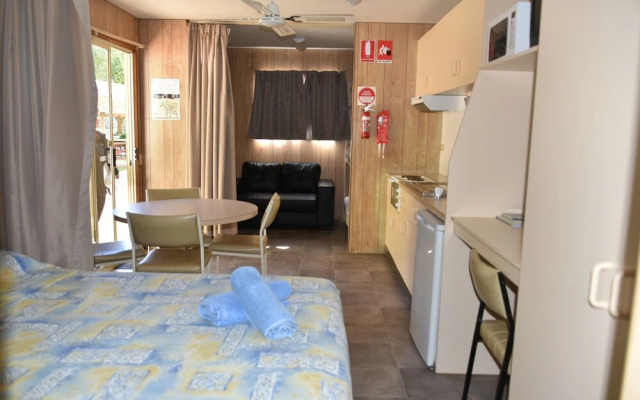 Ball Park Caravan Park