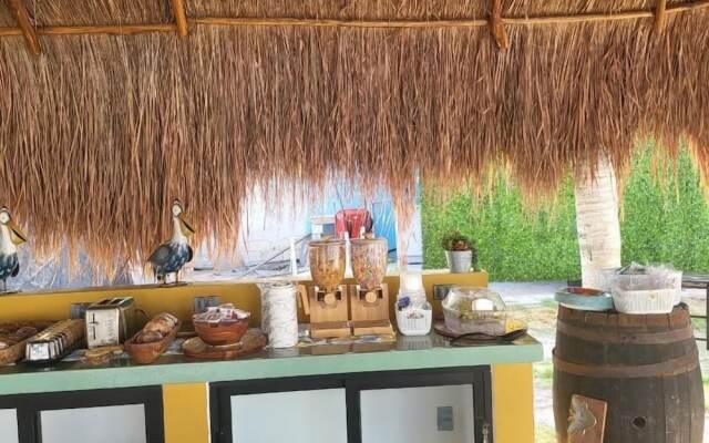 Pelican Inn at Las Dunas Chelem Hotel