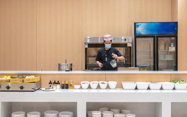 Vienna Int Hotel Shenzhen Songgang Wanzhao Square