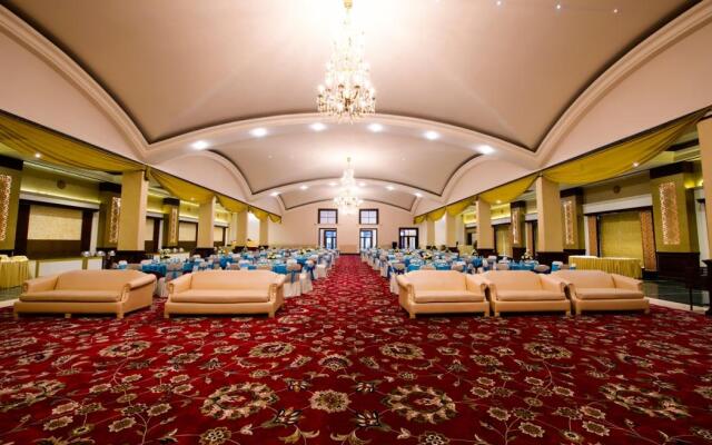 Hotel Majestic Grand