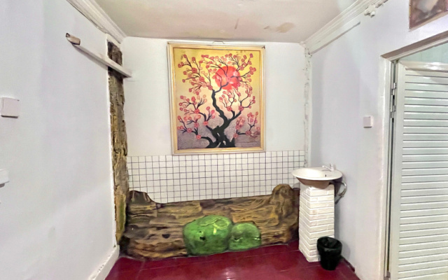 Penginapan Guntary – Guest Rooms – Jakarta