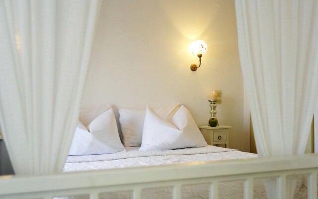 Kostantakis Cave Winery Residence