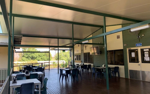 Victoria Accommodation Village