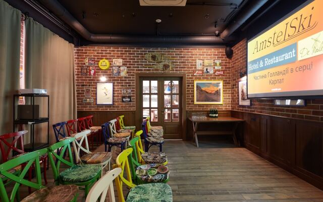 Отель AmstelSki