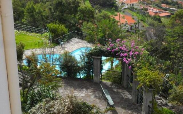 Bay View Apartment