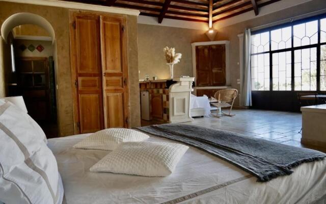 Le Pool House - Private Jacuzzi - Mas des Sous Bois