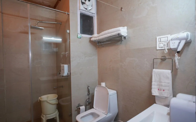 Sunny Guest House by OYO Rooms