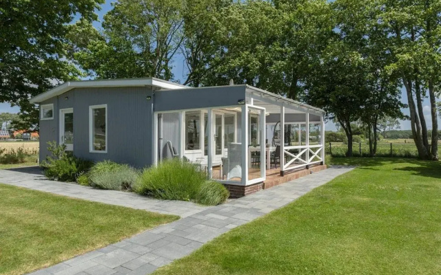 Modern Holiday Home With Large Garden