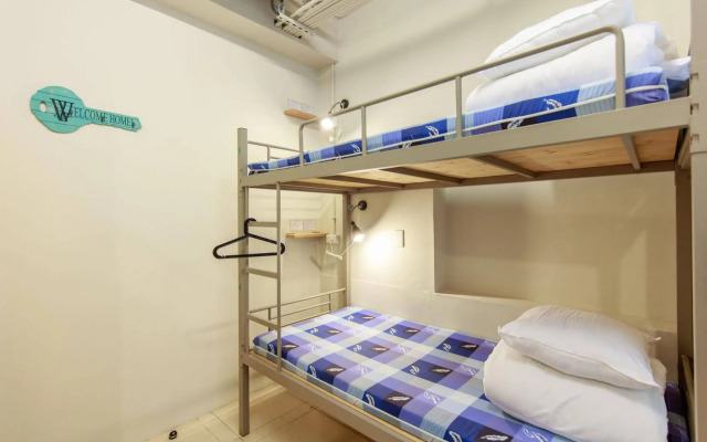 Vis House