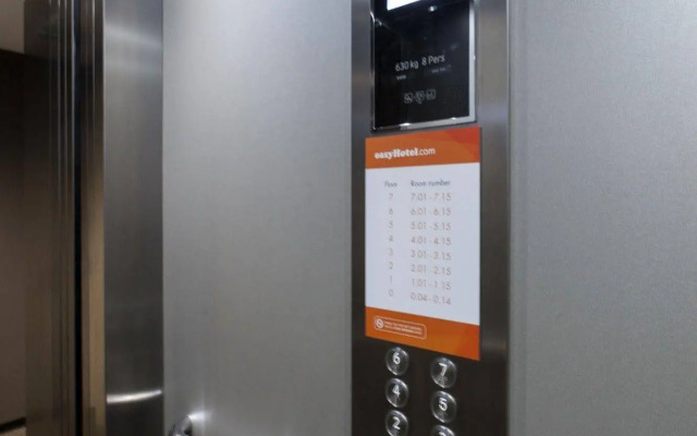 easyHotel Brussels City Centre